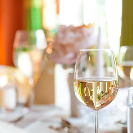 酒店 Zur Post 圣卡瑟林阿哈